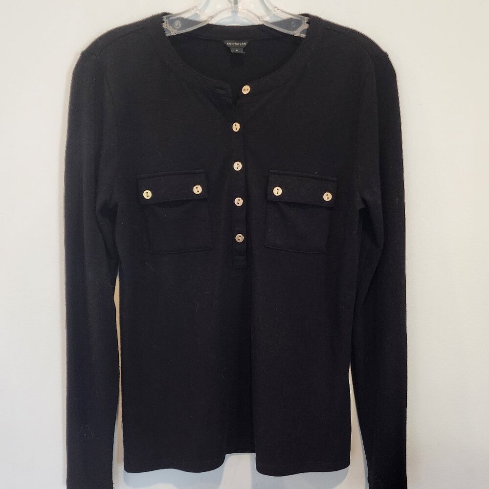 Ann Taylor Henley Top, Size S, EUC
